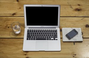 macbook freelance working